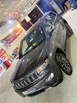 جيب جراند شيروكي